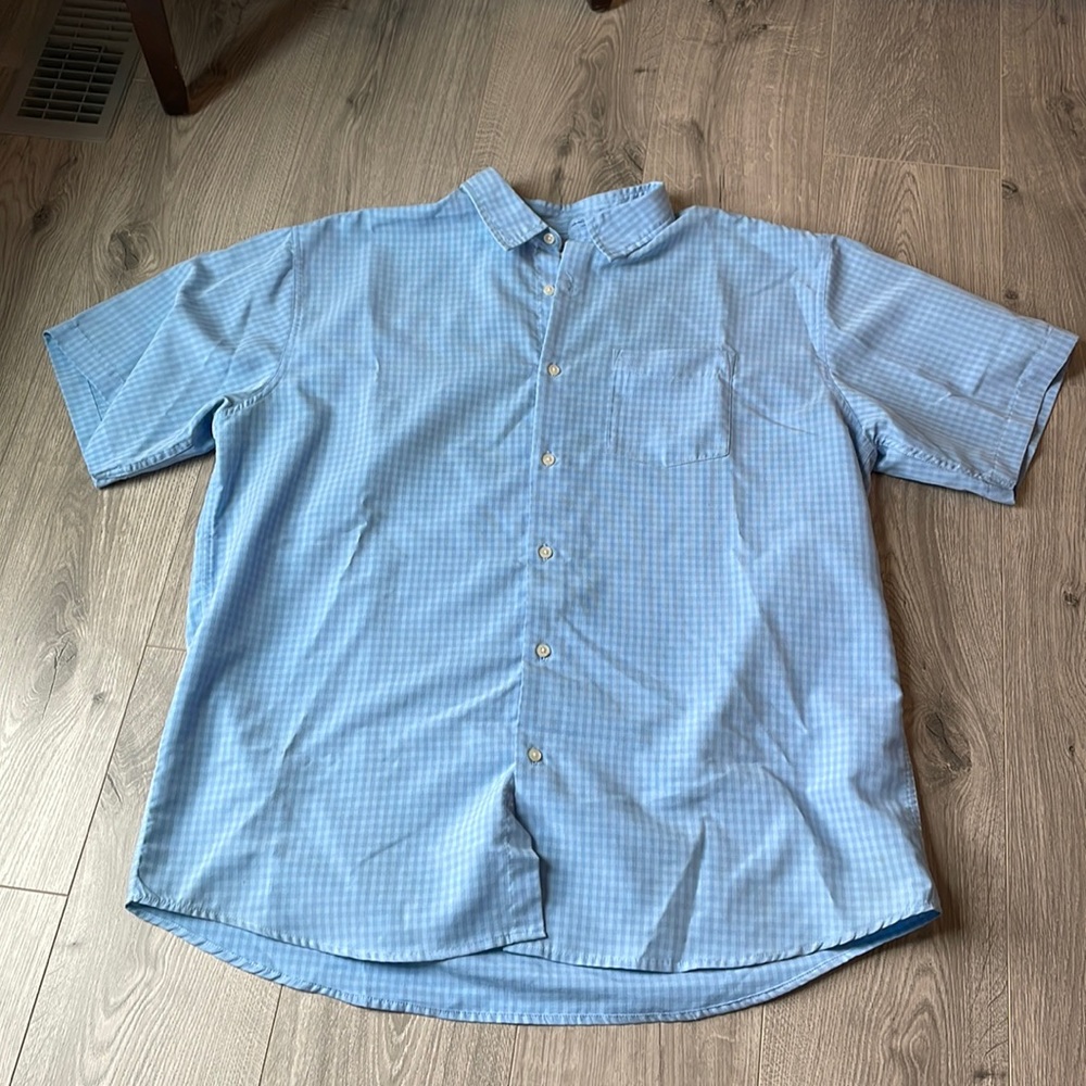 Hunt Club Button down Blue Breathable Checkered Shirt .